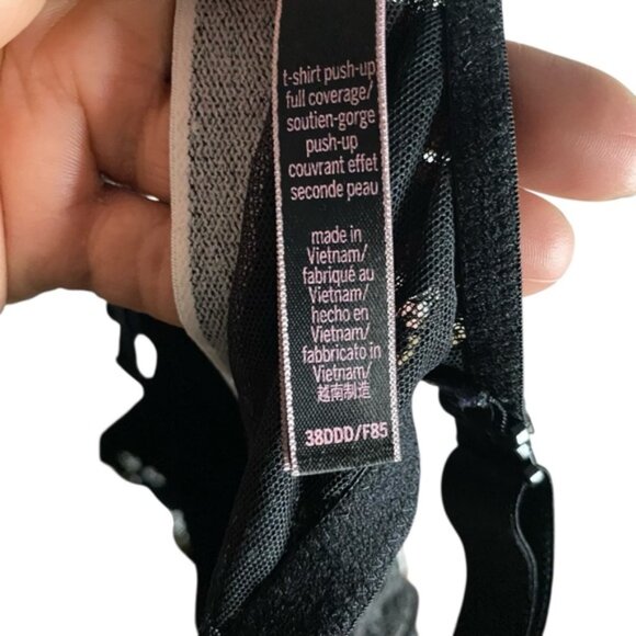 Victoria's Secret Women's Black Lace T-Shirt Push Up Plunge Bra - Picture 7 of 8